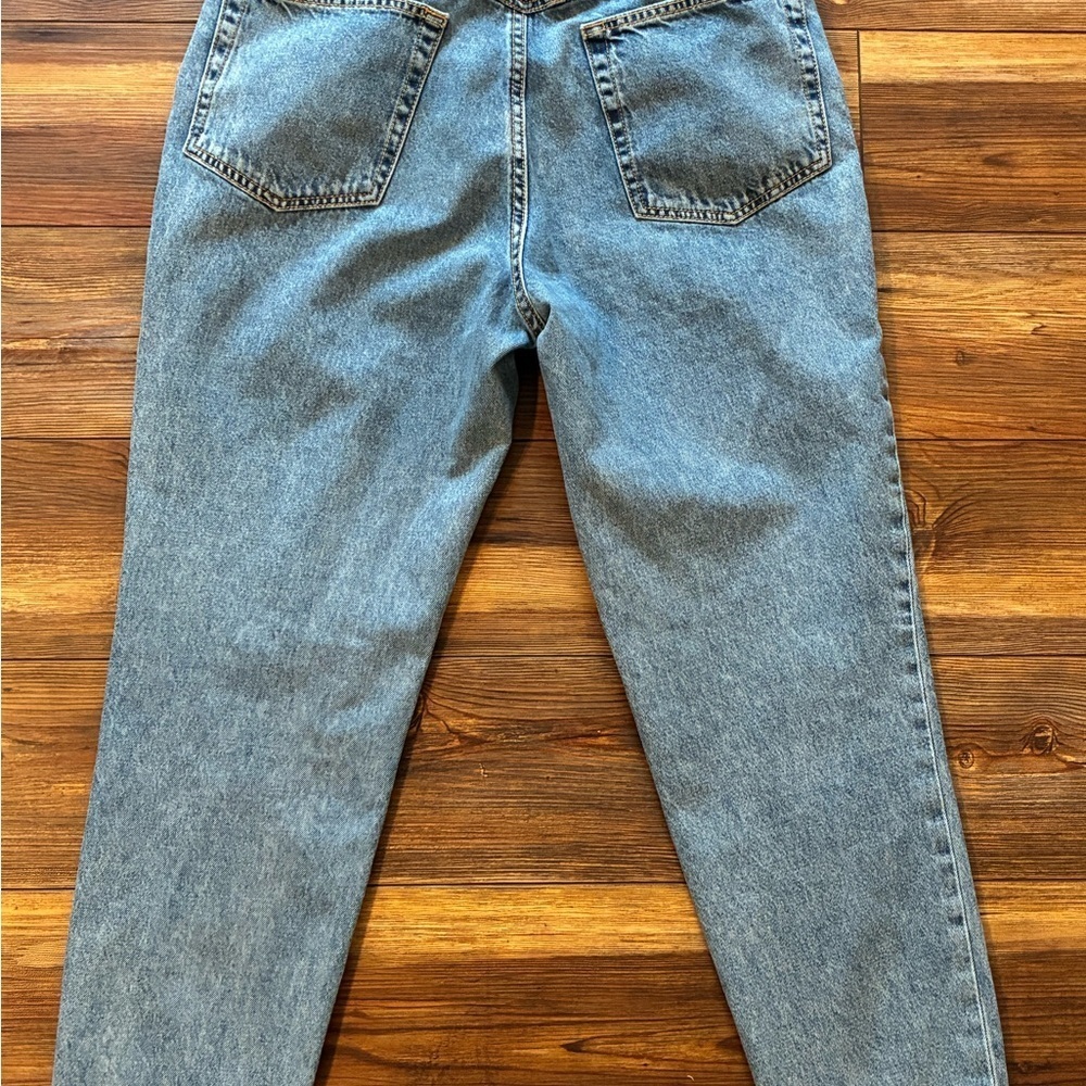 H&M Divided Mom Jeans Light Wash High Rise Tapered Leg Women’s Size 10 - Picture 7 of 12